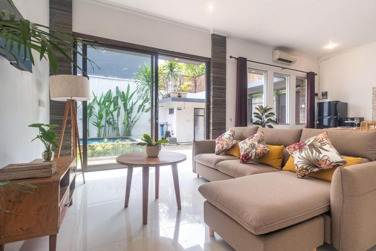Great Value Amarathi 3br With Pool Villa Seminyak (Bali)